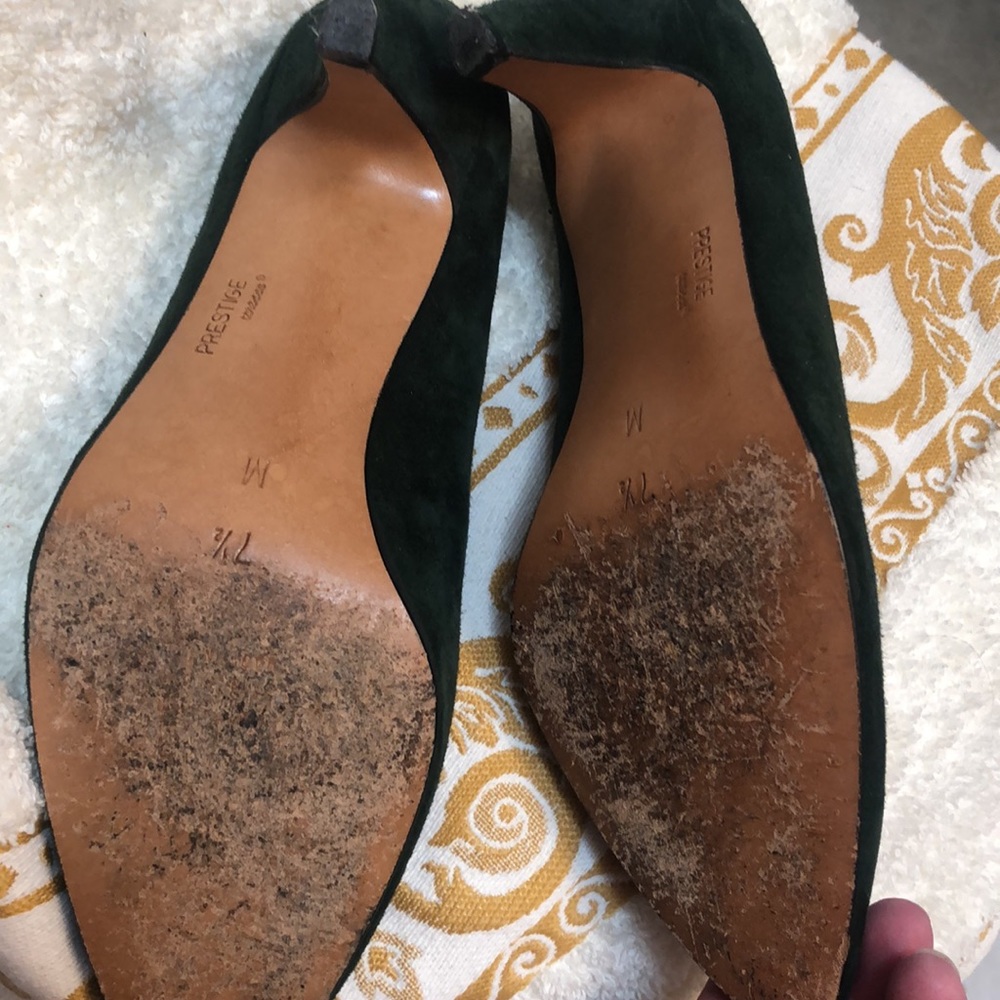 Suede Italy 🇮🇹 Pine Green Heels 7.5 m vintage Holidays ✨Festive ✨ So unique ✨ - Picture 4 of 10